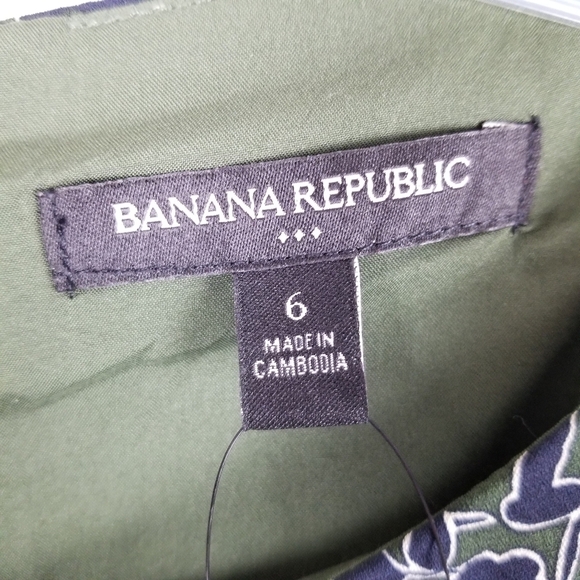 Banana Republic Womens Dress Dark Floral Print Bell Sleeves Size 6 Black Green - Picture 5 of 13